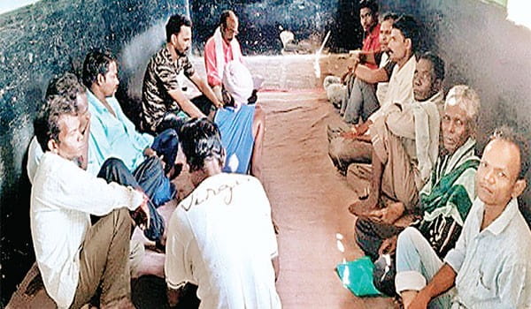 एक गांव ऐसा, जहां कोर्ट नहीं, पंचायत सुलझाती है विवाद