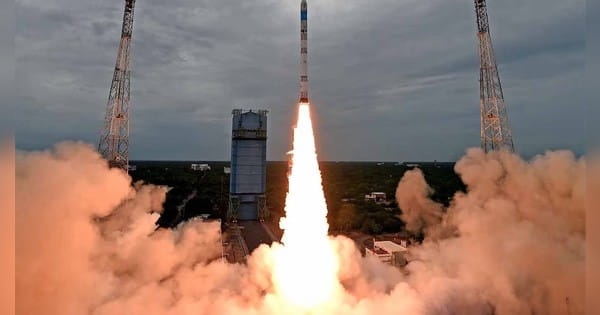 ISRO SSLV-D3 लॉन्च : भारत को मिला एक और ऑपरेशनल रॉकेट, प्राकृतिक आपदाओं का अलर्ट देगा EOS-08 सैटेलाइट