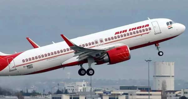 Air India Bomb Threat : एअर इंडिया की फ्लाइट में बम की धमकी, तिरुवनंतपुरम एयरपोर्ट पर इमरजेंसी घोषित; मुंबई से केरल जा रहा था विमान
