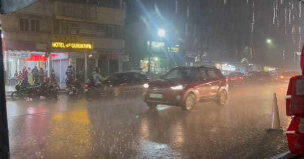 Monsoon Update : MP के 26 जिलों में तेज बारिश का अलर्ट, भोपाल सहित कई शहरों में रातभर बरसा पानी; अगले चार दिन प्रदेशभर में बरसेगा पानी