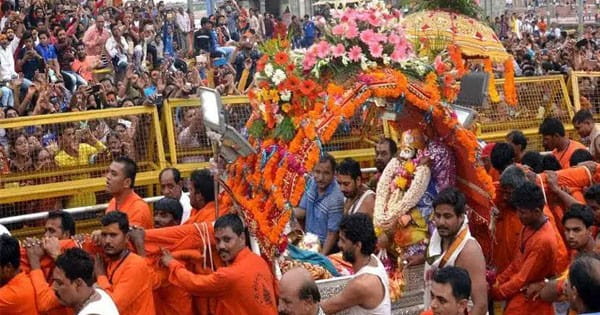 महाकाल की सवारी में 'शाही' शब्द पर विवाद, नाम बदलने की उठी मांग, जानें कहां से उठा मुद्दा?