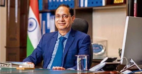 सीनियर IAS तुहिन कांत पांडे बने नए वित्त सचिव, टीवी सोमनाथन की लेंगे जगह; FM सीतारमण की टीम का रहे हैं अहम हिस्सा
