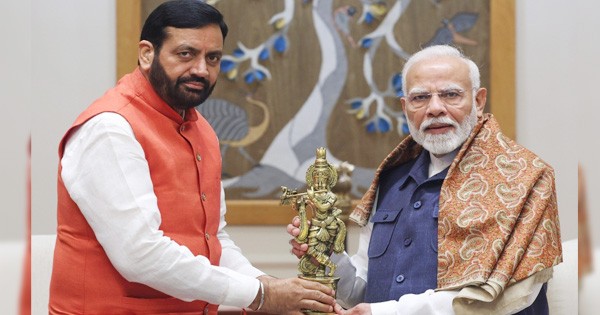 हरियाणा में शानदार जीत के बाद सीएम सैनी ने की PM मोदी से मुलाकात; जानें कौन होगा अगला मुख्यमंत्री