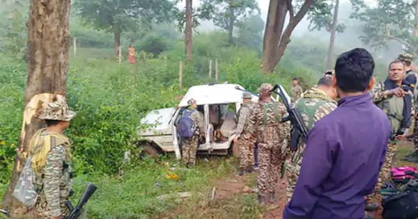 बालाघाट में CRPF जवानों का वाहन दुर्घटनाग्रस्त, एक की मौत, चार घायल; नक्सलियों की सर्चिंग के लिए निकले थे