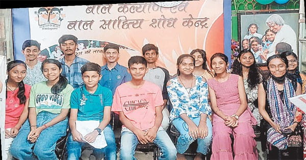 गीता के श्लोक कंठस्थ करवाकर, रोल प्ले से दी जा रही नैतिक मूल्यों की शिक्षा
