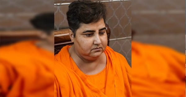 जिंदा रही तो कोर्ट जरूर जाऊंगी... साध्वी प्रज्ञा ठाकुर ने सूजे हुए चेहरे की तस्वीर पोस्ट की, कांग्रेस पर आरोप लगाए