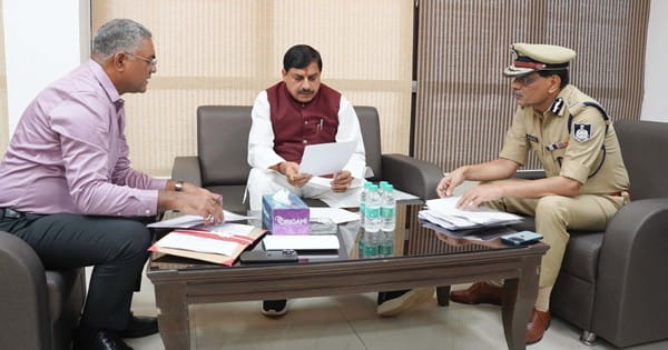 साइबर अपराध को लेकर CM डॉ. मोहन यादव भी चिंतित, साइबर सेल में अधिकारियों से की चर्चा, कहा- हर थाने में होगी साइबर डेस्क