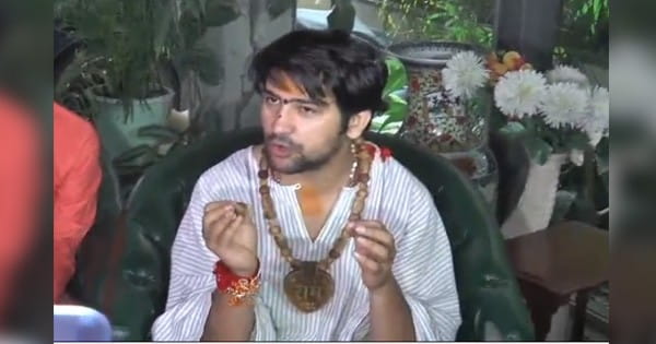 मक्का मदीना में हमें नहीं बुलाया जाता, अगर हिंदू मस्जिदों में जाएं तो उन्हें जूते मारो- पंडित धीरेंद्र कृष्ण शास्त्री