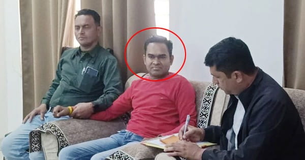Burhanpur News : तहसीलदार के रीडर को 3500 रुपए की रिश्वत लेते पकड़ा, नामांतरण के लिए मांगे थे 5 हजार रुपए