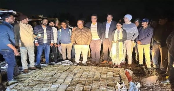भोपाल : मेंडोरी के जंगल से 52 किलो सोना और 11 करोड़ कैश मिलने से मचा हड़कंप, पिछले तीन दिनों से चल रही आयकर विभाग की कार्रवाई, आखिर ये सोना किसका !