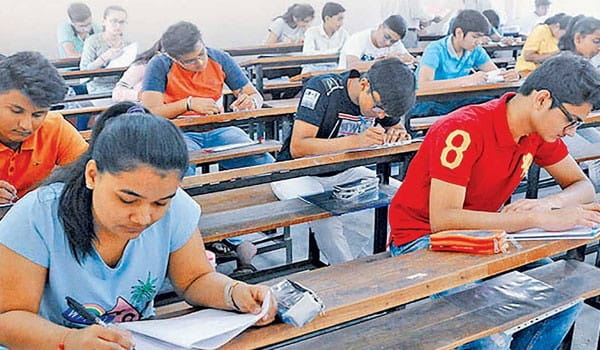 IIT का सपना देखने वाले छात्रों के लिए अच्छी खबर, JEE एडवांस्ड की परीक्षा में बदलाव, शेड्यूल जारी