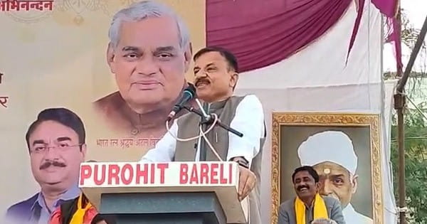 VIDEO : शिक्षा मंत्री ने खुद खोली स्कूल शिक्षा की पोल! कहा- 500 शिक्षकों को जानता हूं, जो अपनी जगह किराए के लोगों को स्कूल भेजते हैं