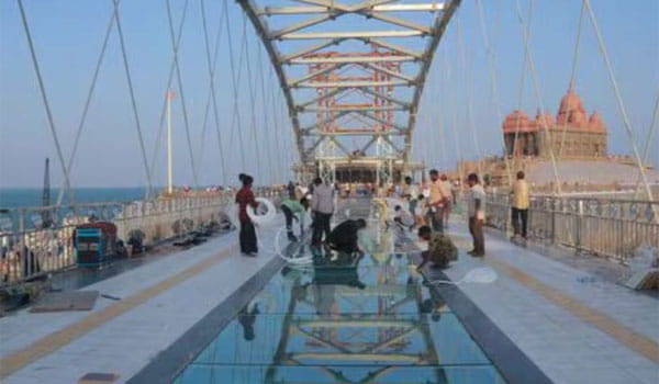 कन्याकुमारी के समंदर में बना देश का पहला ग्लास ब्रिज, जानिए 77 मीटर लंबे पुल की खासियत