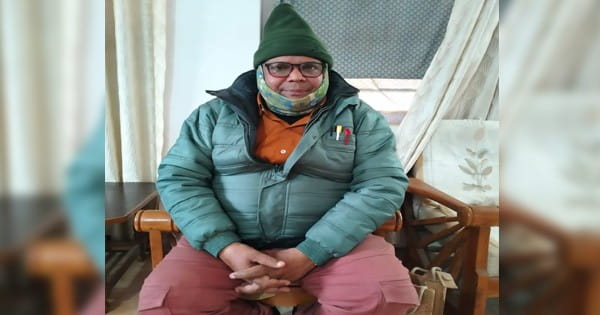 रीवा : रिश्वतखोरी में फंसा मऊगंज का सहायक ग्रेड-3 कर्मचारी, लोकायुक्त ने रिश्वत लेते हुए रंगे हाथों पकड़ा