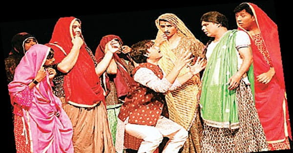 कोई भारंगम में देगा नाट्य प्रस्तुति तो किसी ने दिल्ली में दिया प्रेजेंटेशन