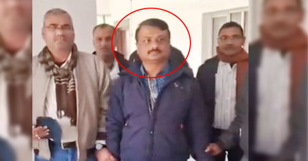 सतना में EOW की बड़ी कार्रवाई : 14 हजार रिश्वत लेते आरआई रंगे हाथों गिरफ्तार, जमीन सीमांकन के लिए मांगे 40 हजार