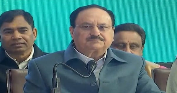 Delhi Election 2025 : दिल्ली चुनाव के लिए बीजेपी का घोषणा पत्र जारी, होली-दिवाली पर फ्री सिलेंडर देने का ऐलान