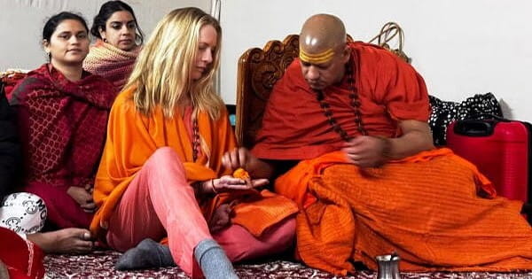 स्टीव जॉब्स की पत्नी के लिए 92 साल बाद प्रयागराज से उड़ी अंतरराष्ट्रीय फ्लाइट, महाकुंभ में की थी शिरकत, कभी एपल के फाउंडर ने जताई थी शामिल होने की इच्छा