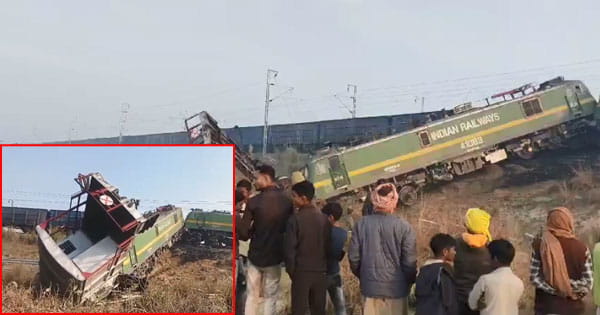 फतेहपुर में दो मालगाड़ियां की टक्कर : ट्रैक पर खड़ी थी मालगाड़ी... पीछे से आई दूसरी ने मार दी टक्कर, पटरी से उतरा इंजन; 2 लोको पायलट घायल