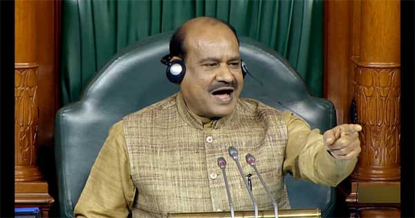 डिपोर्टेशन के मुद्दे पर संसद में विपक्ष का जोरदार हंगामा, लोकसभा की कार्यवाही स्थगित, 100 से अधिक भारतीयों को कल किया गया था डिपोर्ट