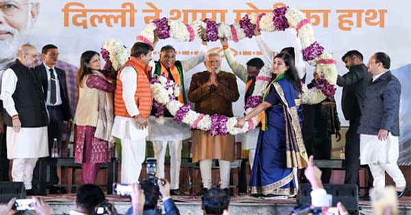 दिल्ली के नए मुख्यमंत्री पर मंथन जारी, गृह मंत्री अमित शाह के घर हुई बैठक, पीएम मोदी की अमेरिका से वापसी के बाद होगा शपथग्रहण