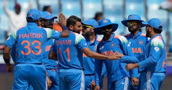 Champions Trophy 2025 : बांग्लादेश ने भारत को दिया 229 रन का टारगेट, तौहीद ने जड़ा शतक, शमी ने झटके पांच विकेट