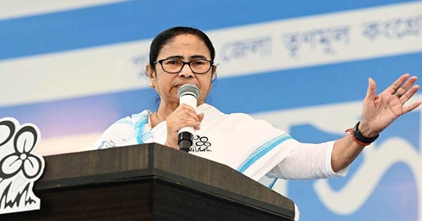 ममता बनर्जी का भाजपा पर बड़ा आरोप, बोलीं- दिल्ली-महाराष्ट्र चुनाव में फर्जी वोटिंग से जीती बीजेपी, चुनाव आयोग ने भी की मदद