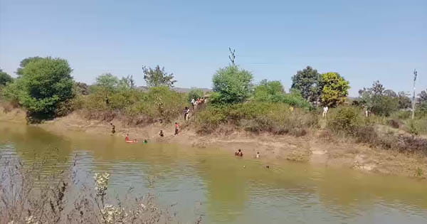 कटनी में बड़ा हादसा : नर्मदा नहर में डूबने से तीन बच्चियों की मौत, दो शव बरामद, एक की तलाश जारी