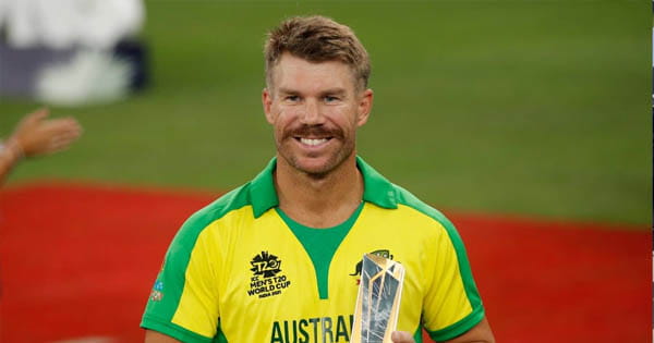 David Warner : एयर इंडिया पर फूटा डेविड वॉर्नर का गुस्सा, कहा- जब पायलट ही नहीं तो...