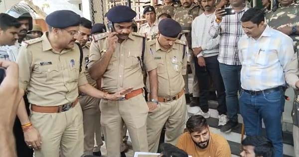 इंदौर के कृषि महाविद्यालय में छात्र नेता पर मामला दर्ज, शासकीय कार्य में बाधा का आरोप, छात्रों ने किया थाने का घेराव