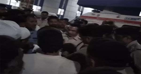 मरीज की मौत के बाद परिजनों ने किया बवाल, भोपाल के जेपी अस्पताल में हंगामा, डॉक्टरों पर लगाया लापरवाही के आरोप