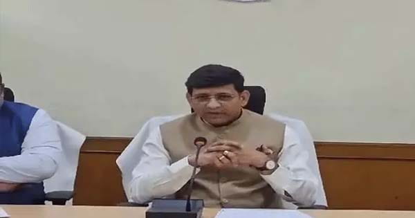 इंदौर और भोपाल में तय दिनों पर बंद रहेंगी मांस-मटन की दुकानें, महापौर ने दिए सख्त निर्देश, आदेश न मानने पर होगी कार्रवाई