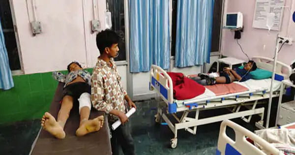 Bilaspur News : डीजे की तेज आवाज से गिरा मकान का छज्जा, 4 बच्चों सहित 5 घायल