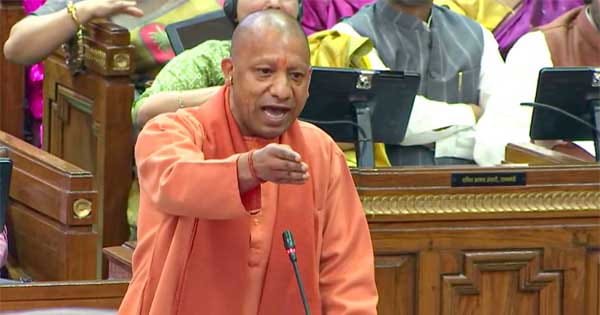 “लातों के भूत बातों से नहीं मानते”... बंगाल हिंसा पर बोले CM योगी, कांग्रेस और सपा पर भी साधा निशाना