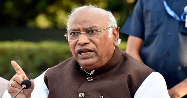नेशनल हेराल्ड केस में कांग्रेस का पलटवार, खड़गे बोले- बदले की भावना से सोनिया-राहुल को फंसाया गया… 