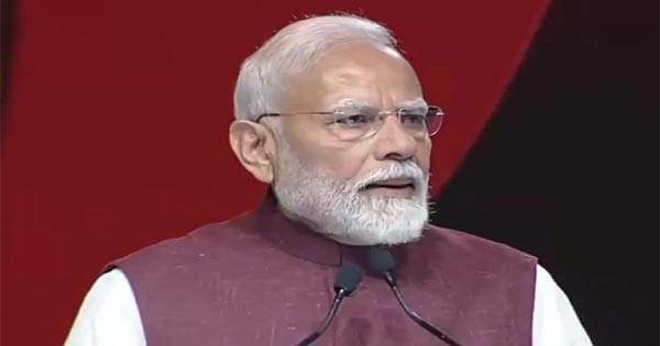 पहलगाम में आतंकी हमला : 26 टूरिस्ट की मौत, पीएम मोदी ने बीच में छोड़ा सऊदी दौरा