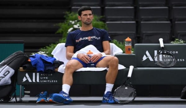 ऑस्ट्रेलिया में दूसरी बार हिरासत में लिए गए Novak Djokovic, आम लोगों के लिए बताया खतरा; वीजा भी किया रद्द