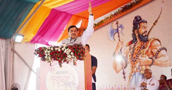 CM डॉ. मोहन यादव पहुंचे जानापाव, भगवान परशुराम की जन्मस्थली पर की पूजा-अर्चना, कहा- जल्द होगा आतंकवादियों का खात्मा