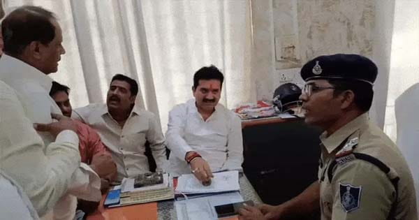 इंदौर में ‘पाकिस्तान जिंदाबाद’ नारे को लेकर बवाल, TI का बयान वायरल, कहा- क्या मेरी रगों में मुस्लिम खून बह रहा है...