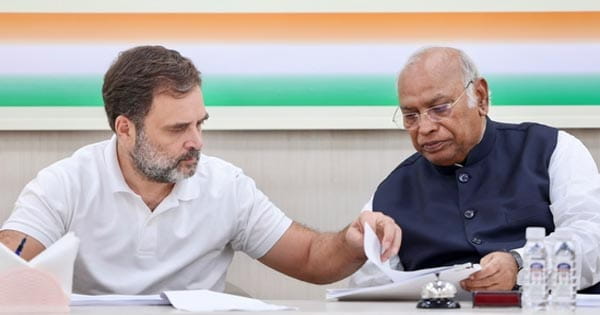 विपक्ष ने की संसद के विशेष सत्र की माँग, राहुल-खरगे ने पीएम को लिखा पत्र; ऑपरेशन सिंदूर और सीजफायर पर सरकार से मांगा जवाब