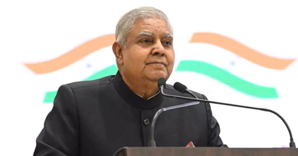 अभय चौटाला के फॉर्महाउस में शिफ्ट हुए पूर्व उपराष्ट्रपति जगदीप धनखड़, परिवार संग बिता रहे सुकून का वक्त
