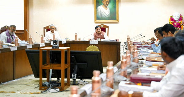 मोहन कैबिनेट बैठक : विभागाध्यक्षों के वित्तीय अधिकारों में 13 साल बाद बड़ा संशोधन, जल-निवेश-पर्यटन और कृषि विकास पर लिए कई अहम निर्णय