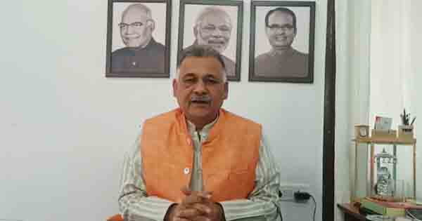 MP के स्कूलों में भी बैन होगा हिजाब! स्कूल शिक्षा मंत्री ने दिए संकेत, बोले- सभी विद्यार्थियों में रहे समानता का भाव