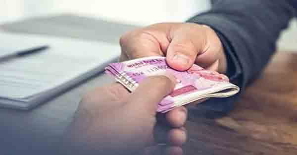 रीवा में लोकायुक्त की कार्रवाई: गोविंदगढ़ थाना प्रभारी समेत 2 पुलिसकर्मी को 6 हजार की रिश्वत लेते पकड़ा