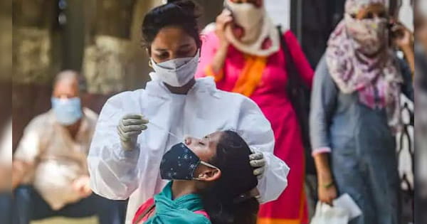 Corona Update : देश में बीते 24 घंटों में 30 हजार से भी कम लोग हुए संक्रमित, पिछले दिन के आंकड़ों से लगभग 25 फीसदी कम