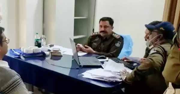 नीमच में कश्मीरी छात्र का विवादित पोस्ट: पुलवामा हमले को बताया बाबरी विध्वंस का बदला, गिरफ्तार