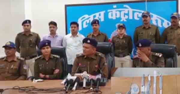 अंधी हत्या का खुलासा : जादू-टोना के शक में सिर काटकर मरघटाई में दफनाया, 5 हत्यारे गिरफ्तार, खेत में मिला था शव