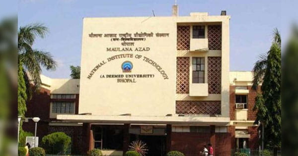MANIT में रैगिंग का मामला : छात्रों ने UGC की Anti-Ragging हेल्पलाइन पर की शिकायत, प्रबंधन ने कमेटी से मांगी रिपोर्ट