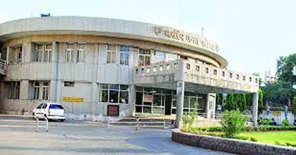 BJP ने घोषित किए महापौर प्रत्याशी: भोपाल से मालती राय... इंदौर, रतलाम और ग्वालियर को किया होल्ड