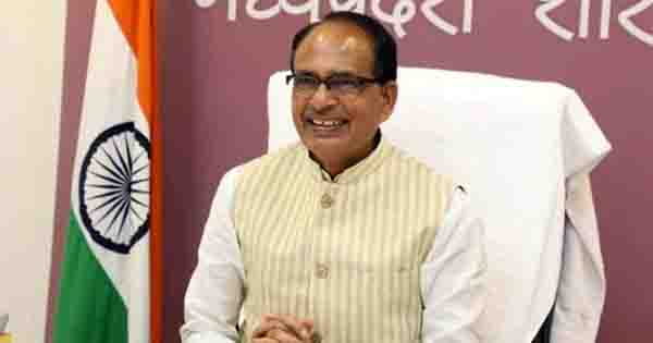 CM शिवराज के गढ़ में भाजपा की बंपर जीत, 45 वॉर्ड में से 37 पर BJP, 2 सीट पर कांग्रेस... 6 वॉर्डों में निर्दलीयों का कब्जा